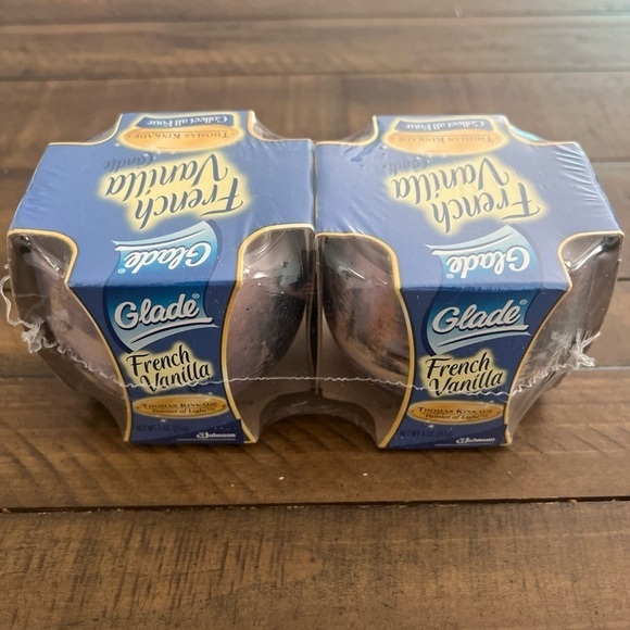 Glade Winter Candles French Vanilla Scented Candles Thomas Kinkade 2004 - Picture 2 of 4